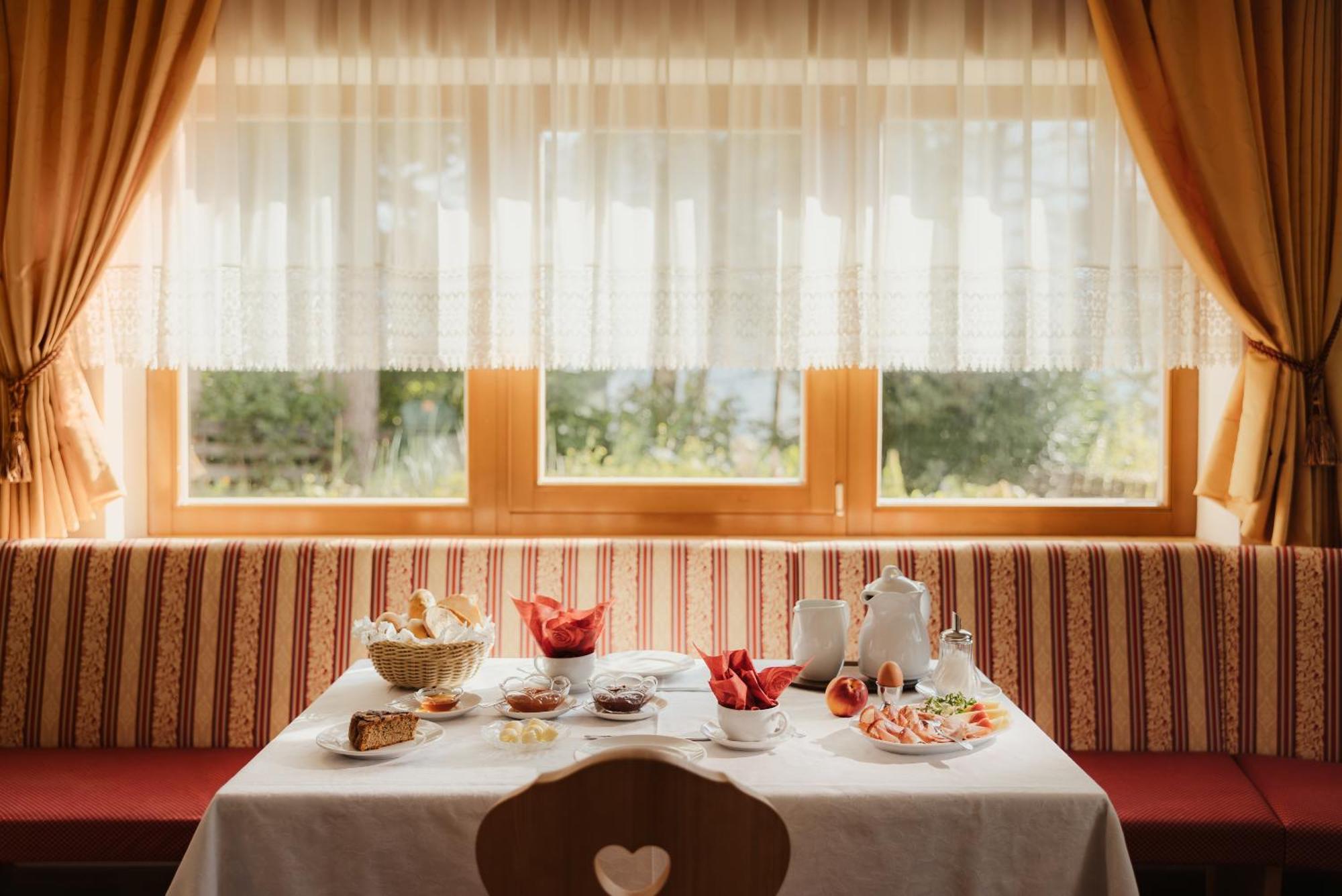 Pension Torr San Martino in Badia Exterior photo